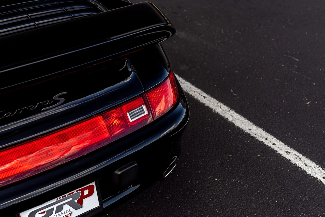 1998 Porsche 993 Carrera - Image 26 of 31