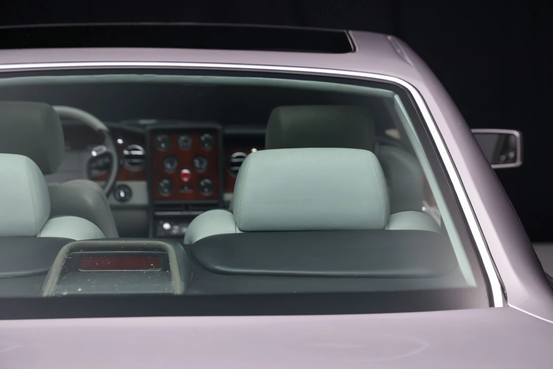 1999 Bentley Continental R - Image 24 of 31