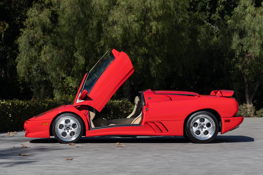 1999 Lamborghini Diablo VT - Image 27 of 31