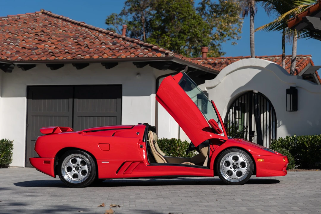 1999 Lamborghini Diablo VT - Image 30 of 31