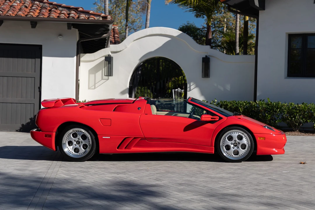 1999 Lamborghini Diablo VT - Image 14 of 31