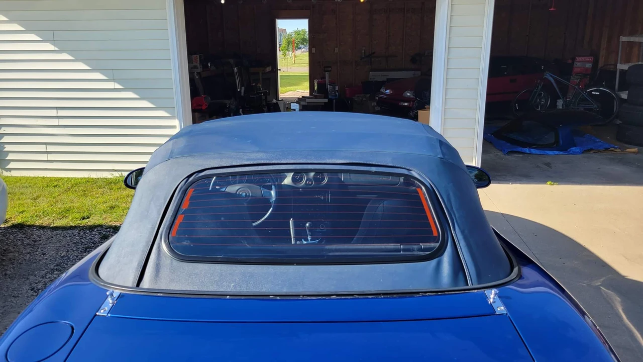 1999 Mazda NB MX-5 Miata - Image 24 of 31