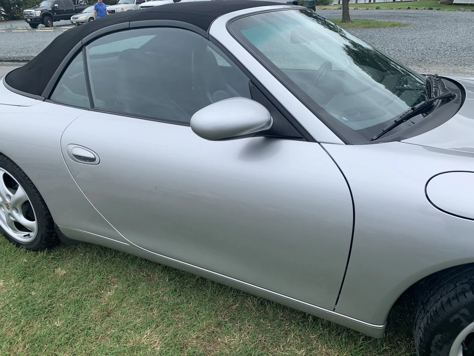 1999 Porsche 996 Carrera - Image 28 of 31