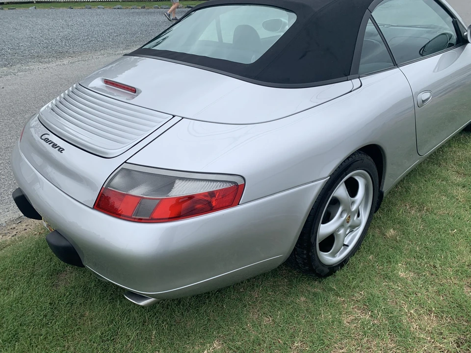 1999 Porsche 996 Carrera - Image 30 of 31