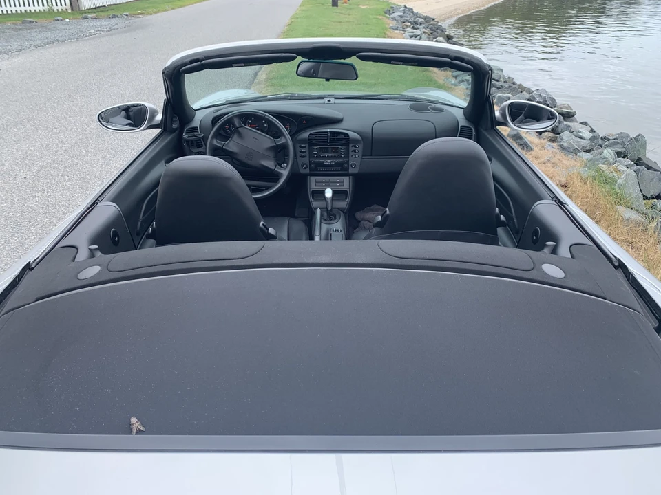 1999 Porsche 996 Carrera - Image 14 of 31