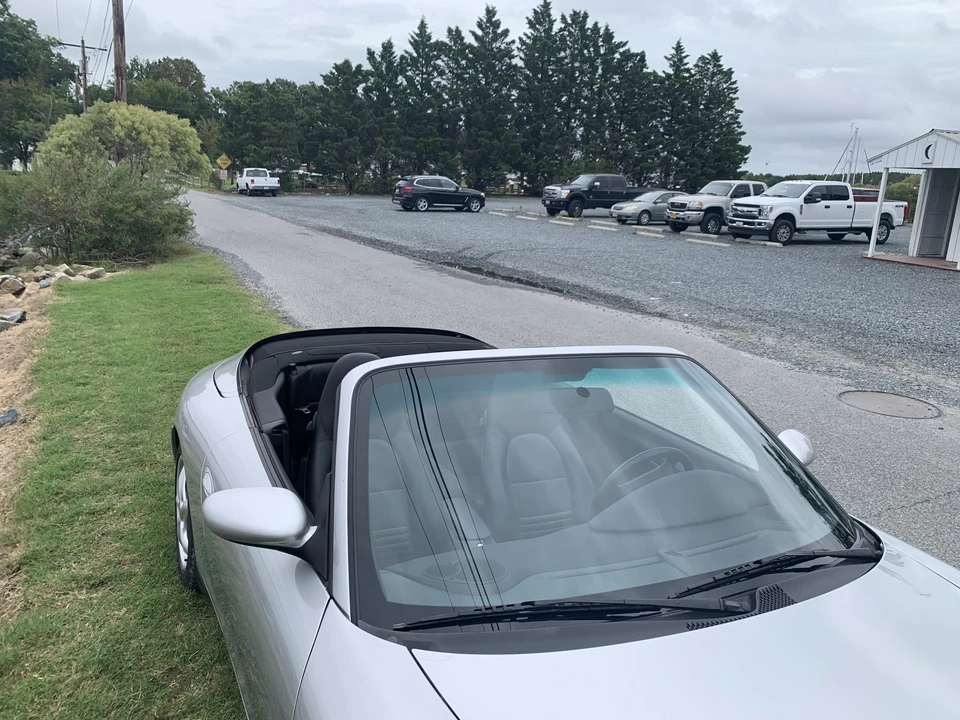 1999 Porsche 996 Carrera - Image 12 of 31