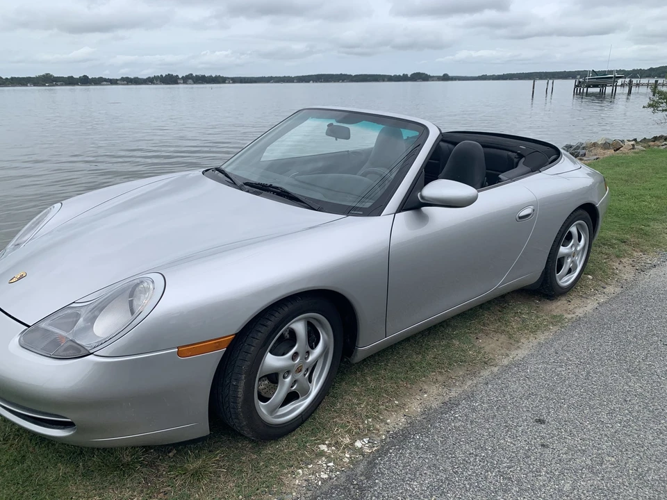 1999 Porsche 996 Carrera - Image 10 of 31