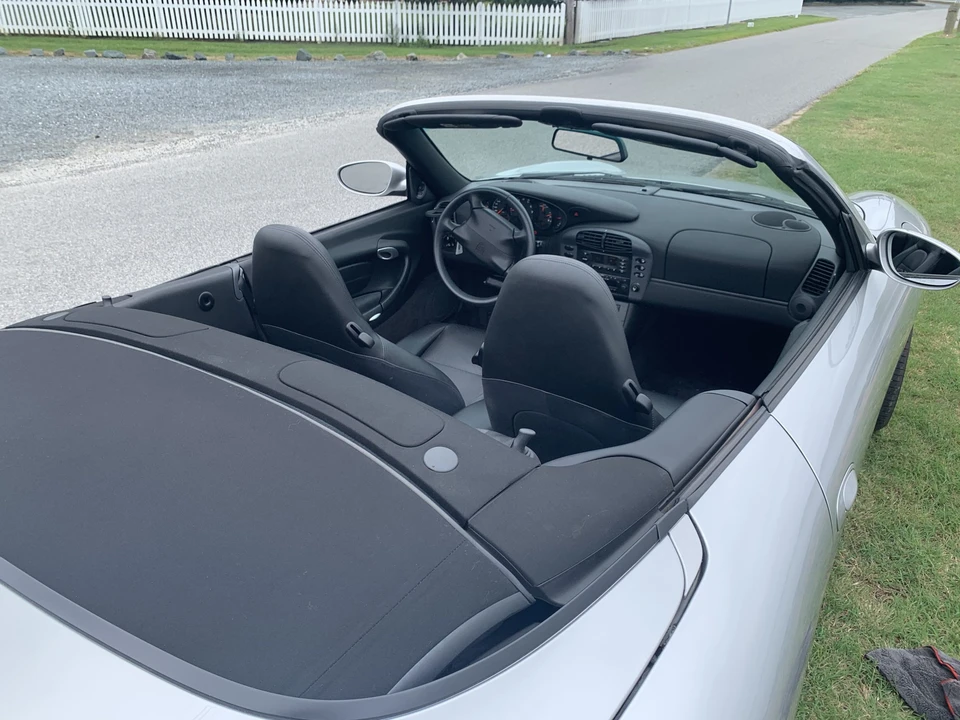 1999 Porsche 996 Carrera - Image 15 of 31