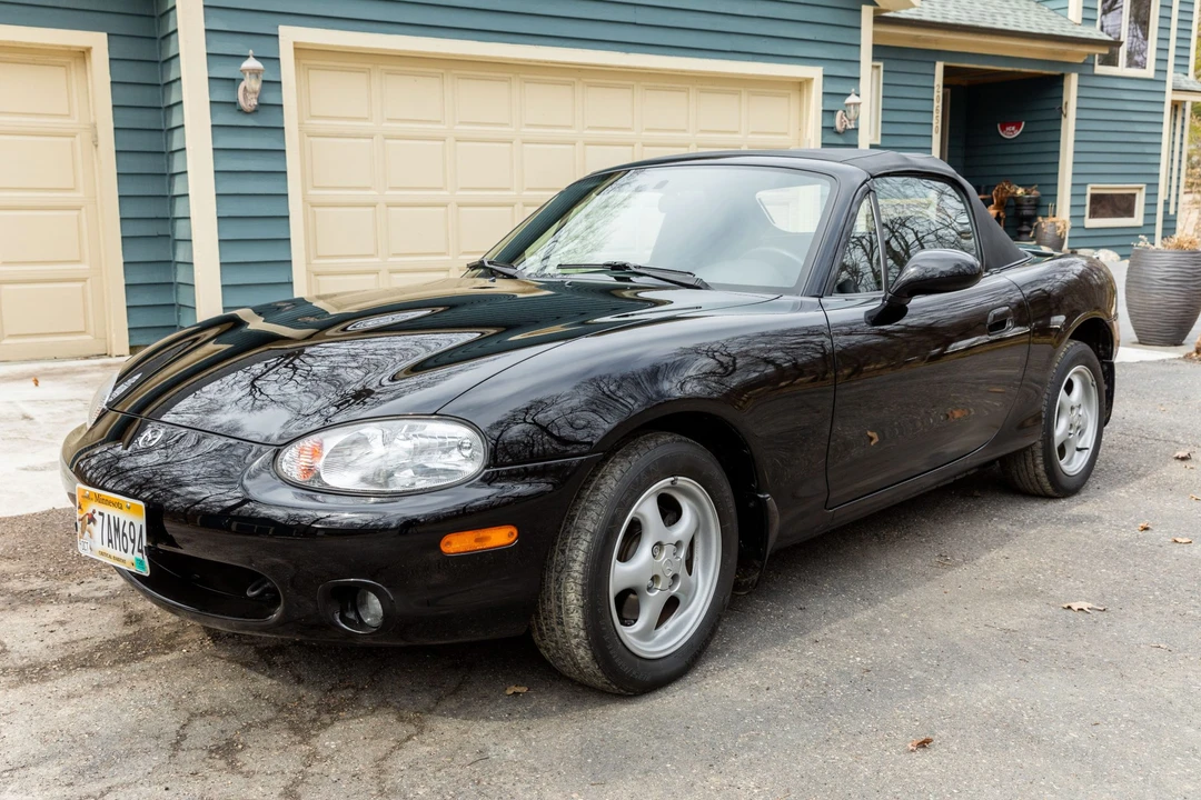 2000 Mazda NB MX-5 Miata - Image 6 of 31