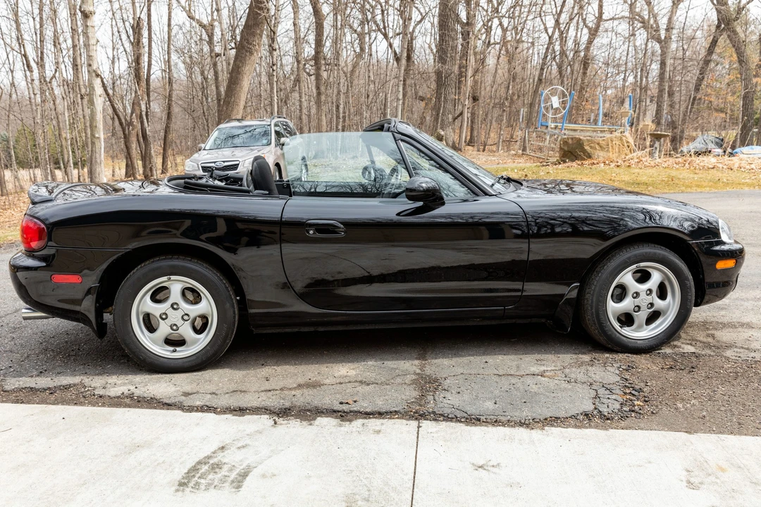 2000 Mazda NB MX-5 Miata - Image 14 of 31