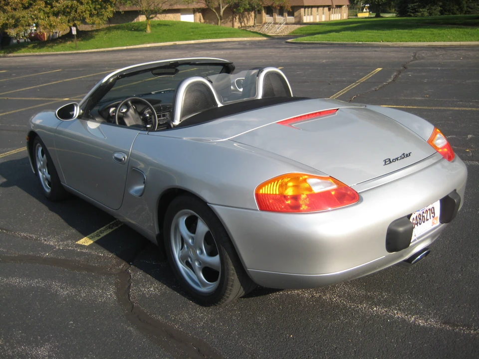 2000 Porsche 986 Boxster - Image 3 of 31