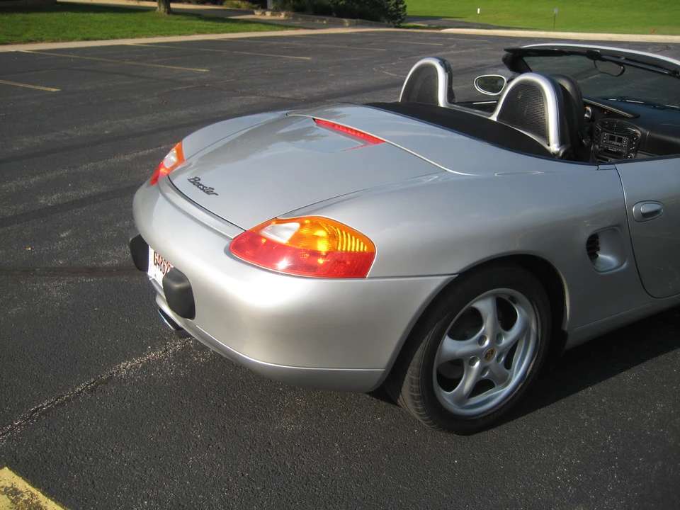 2000 Porsche 986 Boxster - Image 14 of 31