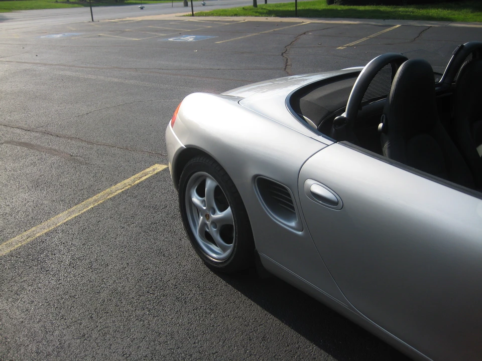 2000 Porsche 986 Boxster - Image 15 of 31