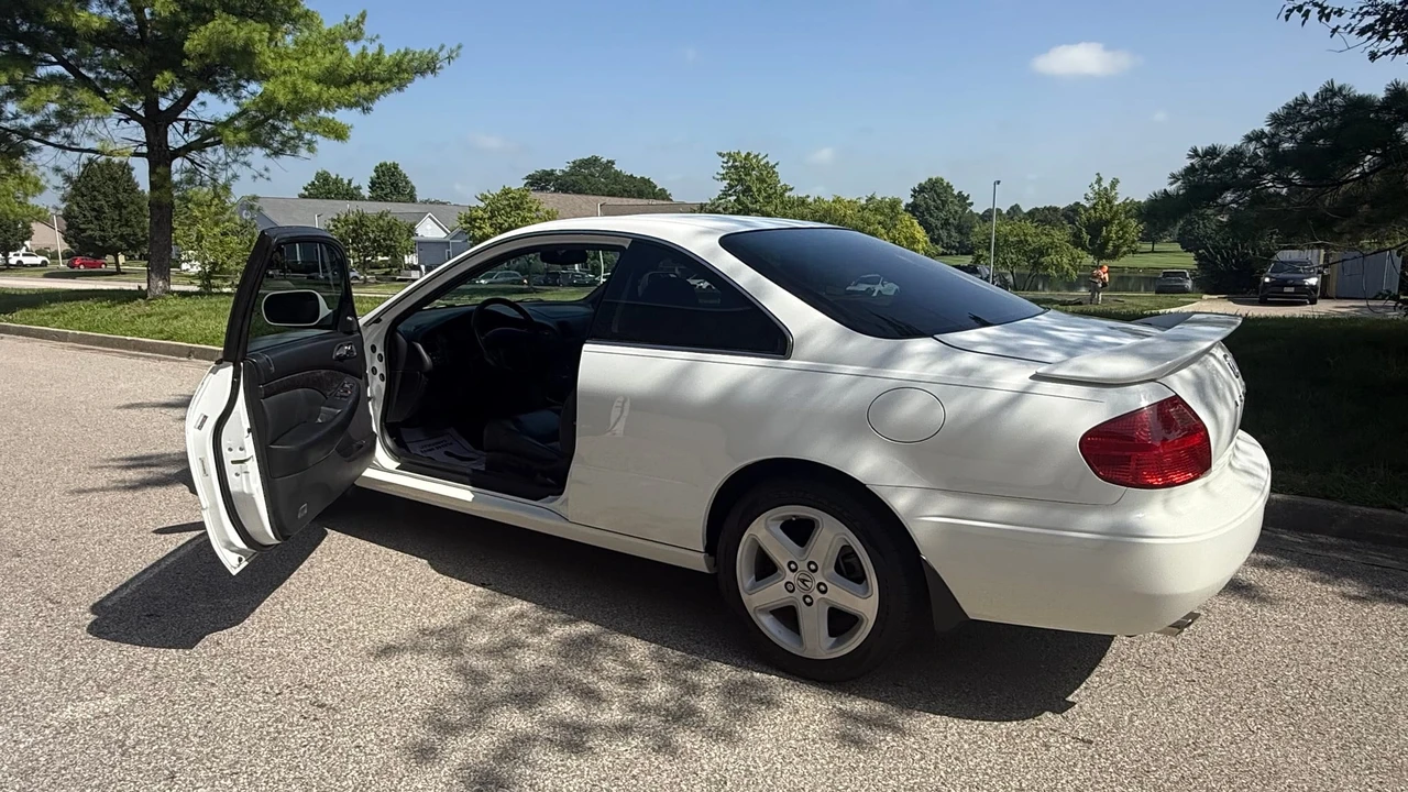 2001 Acura CL 2nd Gen - Image 17 of 31