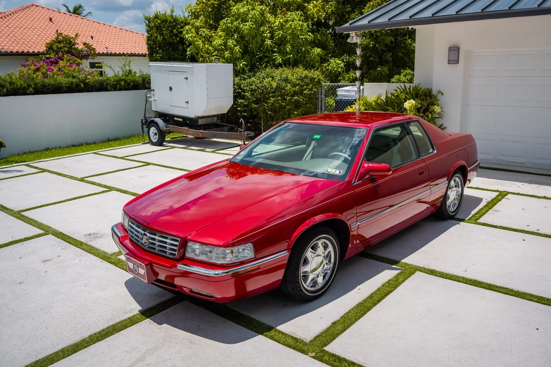 2001 Cadillac Eldorado 12th Gen - Image 3 of 31