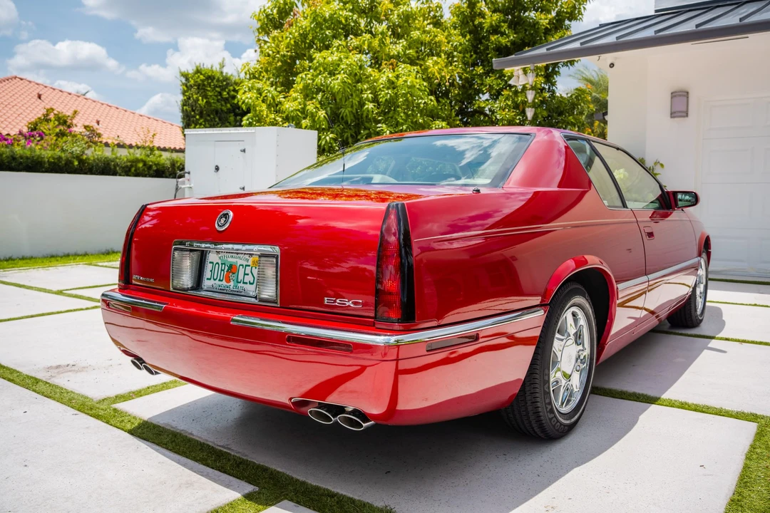 2001 Cadillac Eldorado 12th Gen - Image 10 of 31