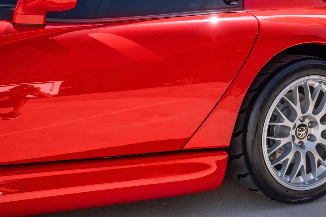 2001 Dodge Viper ACR 2nd Gen - Image 17 of 31