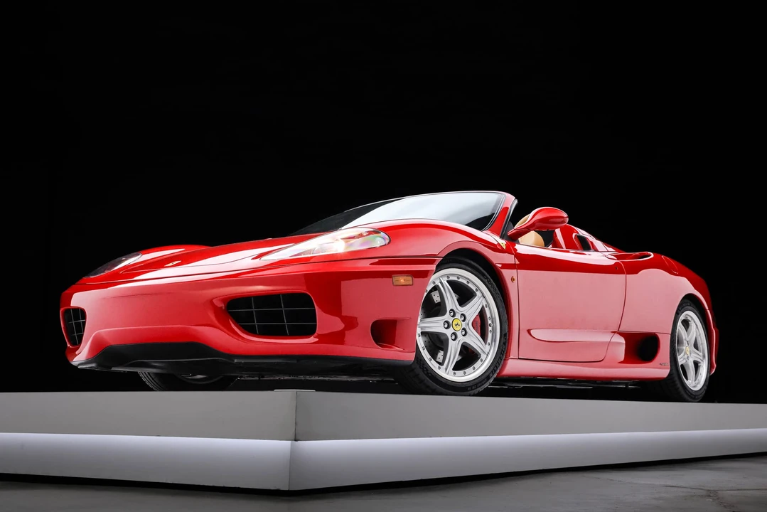 2001 Ferrari 360 Spider - Image 5 of 31