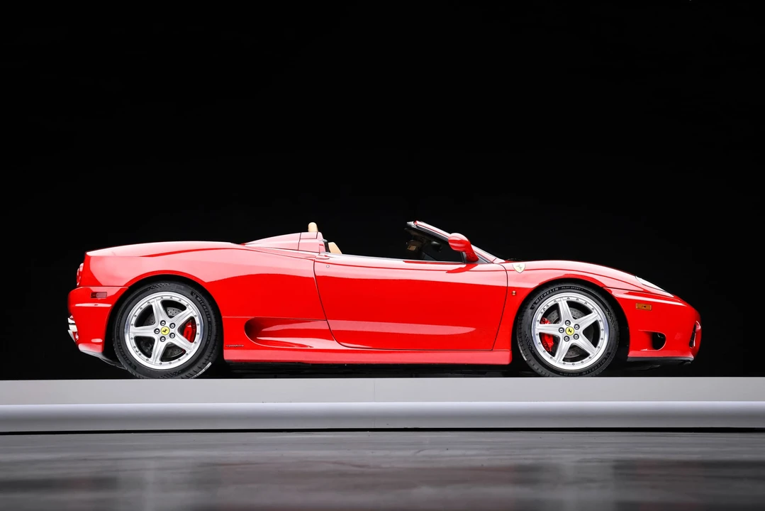 2001 Ferrari 360 Spider - Image 17 of 31