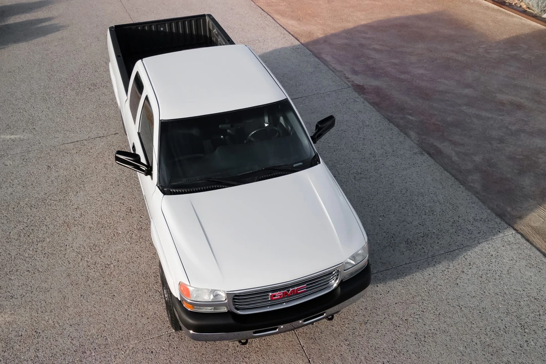 2001 GMC Sierra Heavy Duty 2nd Gen - Image 30 of 31