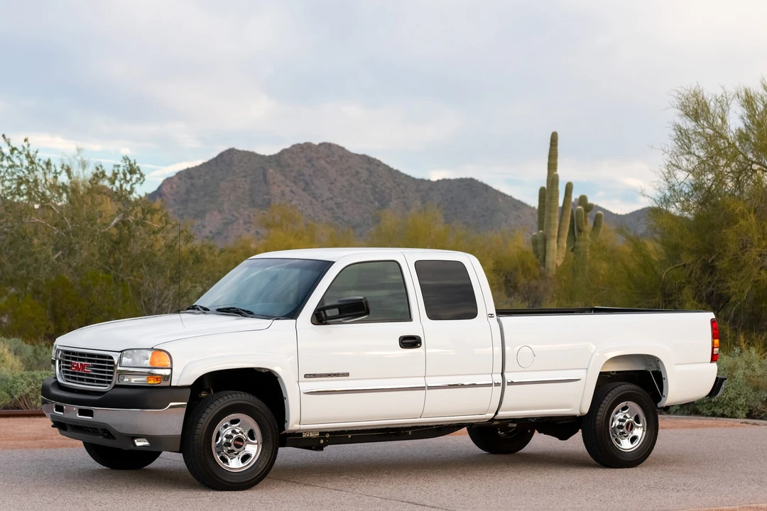 2001 GMC Sierra Heavy Duty 2nd Gen - Image 4 of 31