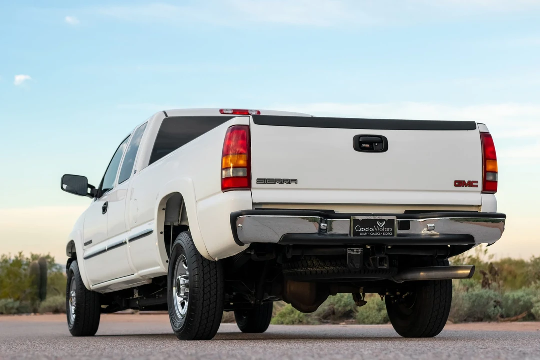 2001 GMC Sierra Heavy Duty 2nd Gen - Image 10 of 31