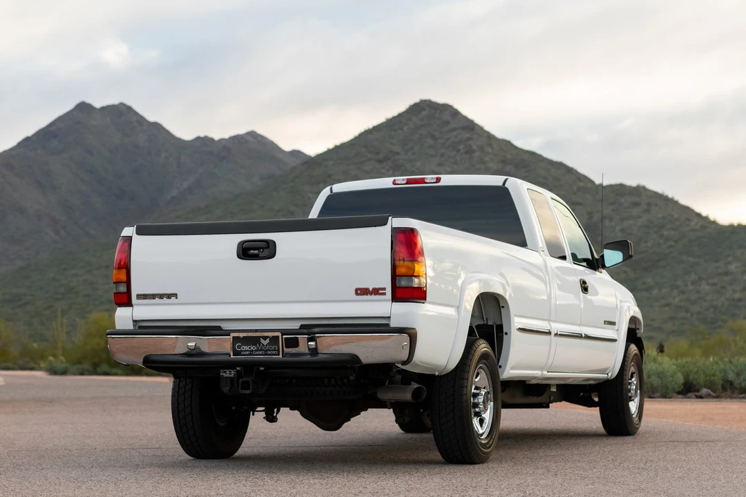 2001 GMC Sierra Heavy Duty 2nd Gen - Image 12 of 31