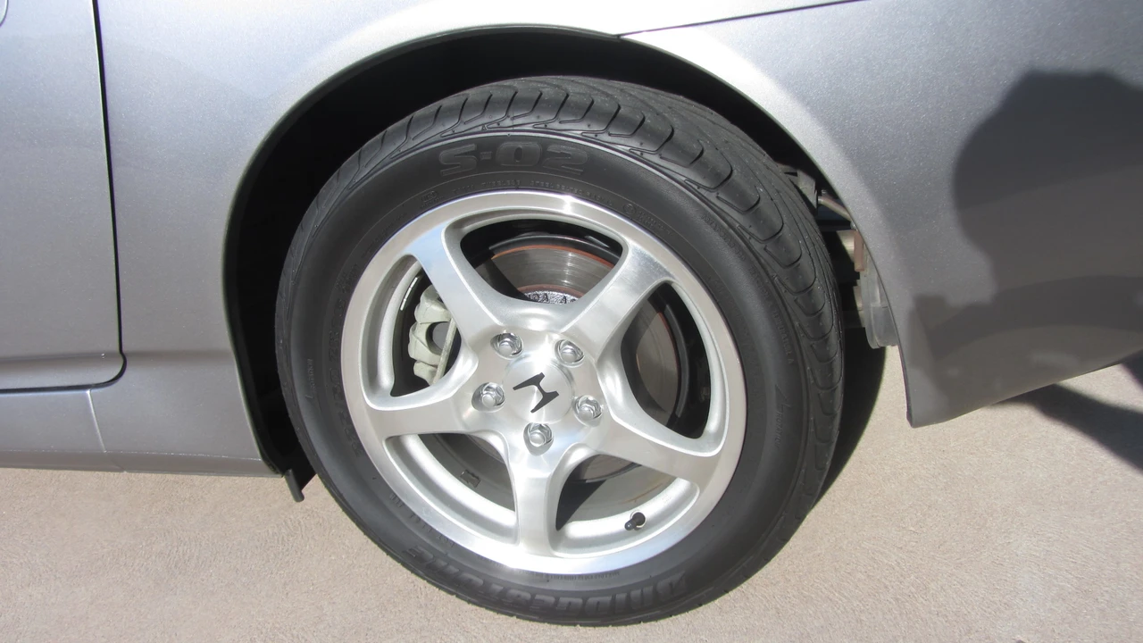 2001 Honda AP1 S2000 - Image 14 of 31
