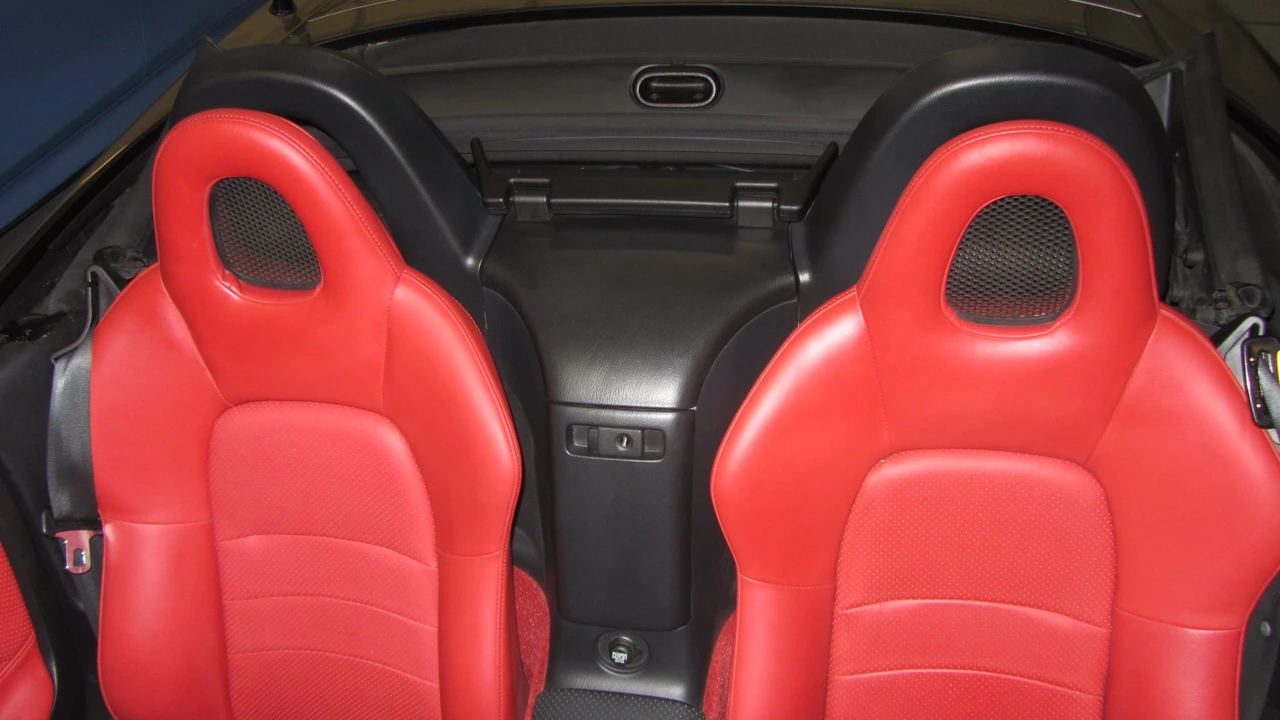 2001 Honda AP1 S2000 - Image 27 of 31