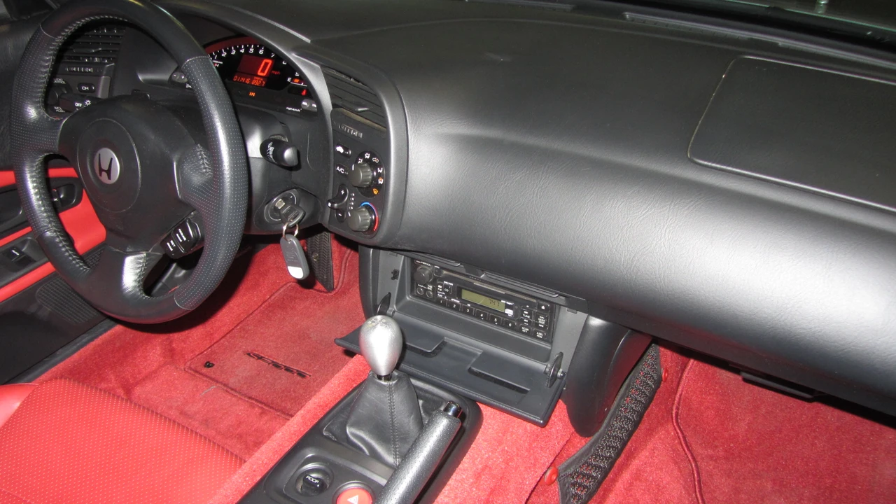 2001 Honda AP1 S2000 - Image 29 of 31