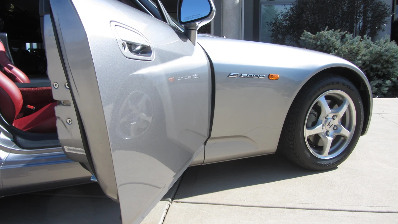2001 Honda AP1 S2000 - Image 19 of 31