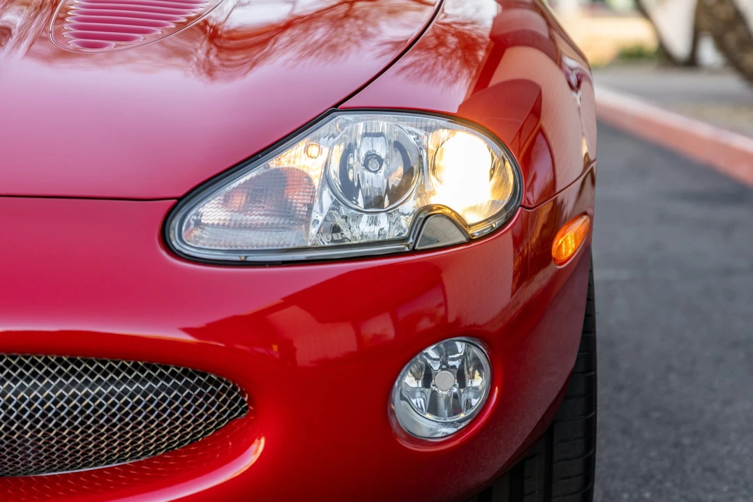 2001 Jaguar X100 XKR - Image 24 of 31