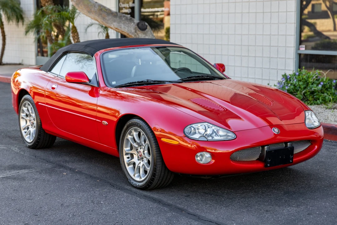 2001 Jaguar X100 XKR - Image 6 of 31