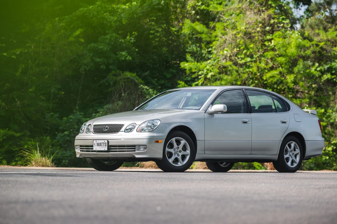 2001 Lexus GS 2nd Gen - Image 6 of 31
