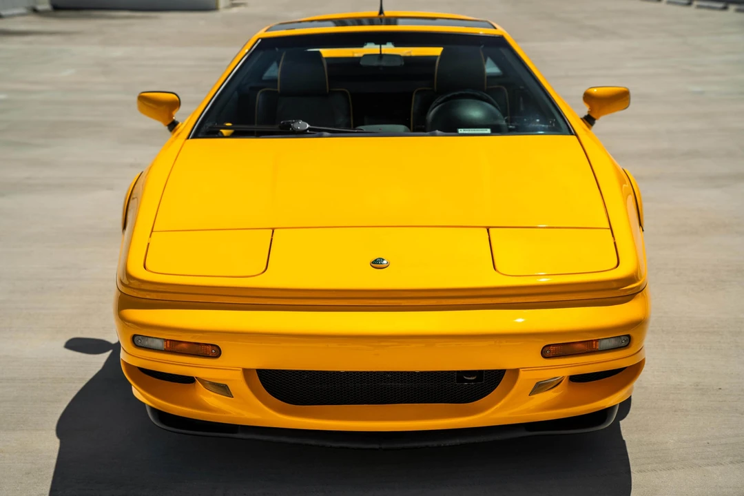 2001 Lotus Esprit V8 - Image 3 of 31