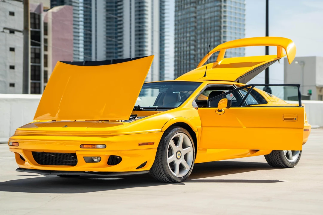 2001 Lotus Esprit V8 - Image 13 of 31