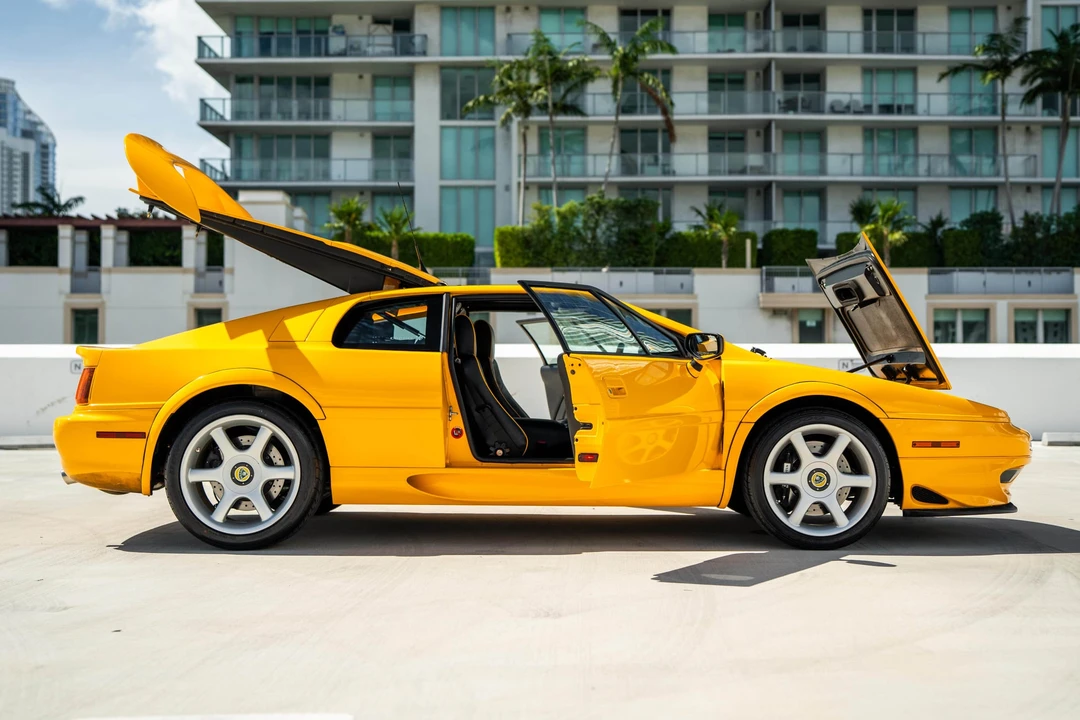 2001 Lotus Esprit V8 - Image 19 of 31