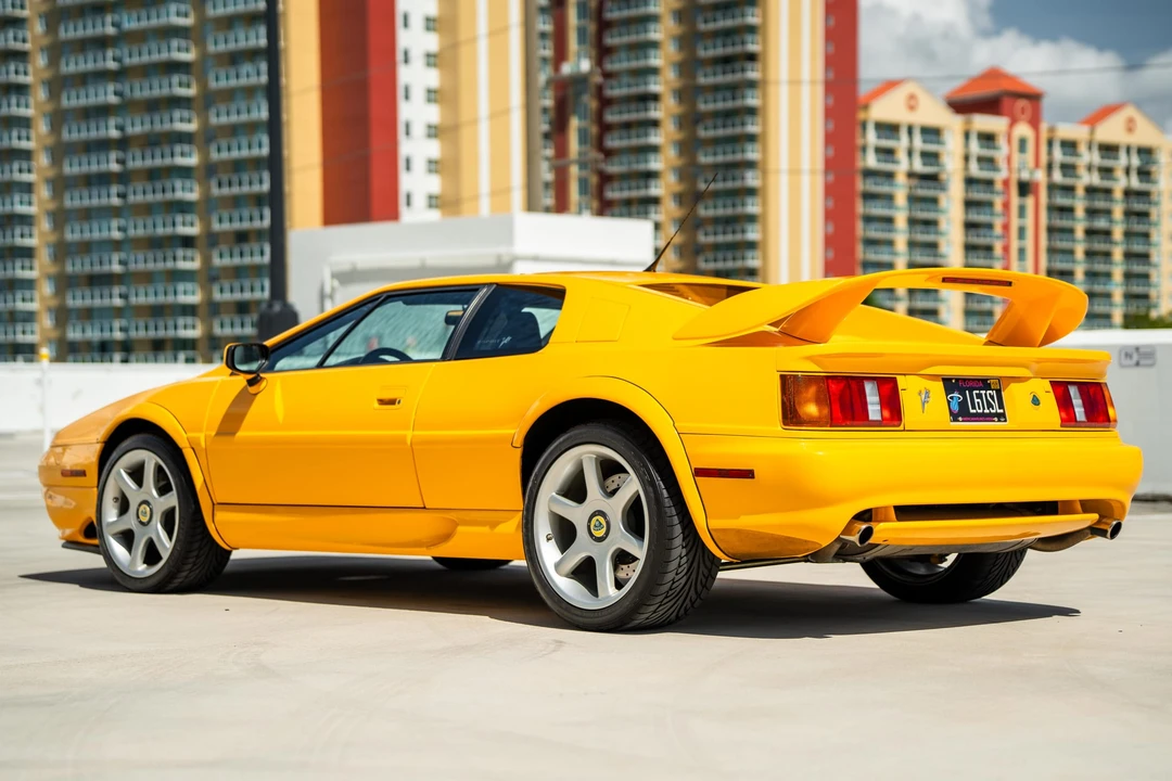 2001 Lotus Esprit V8 - Image 5 of 31