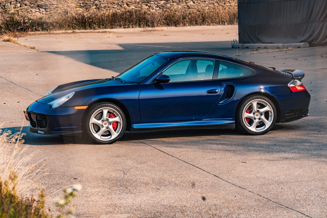 2001 Porsche 996 Turbo - Image 6 of 31