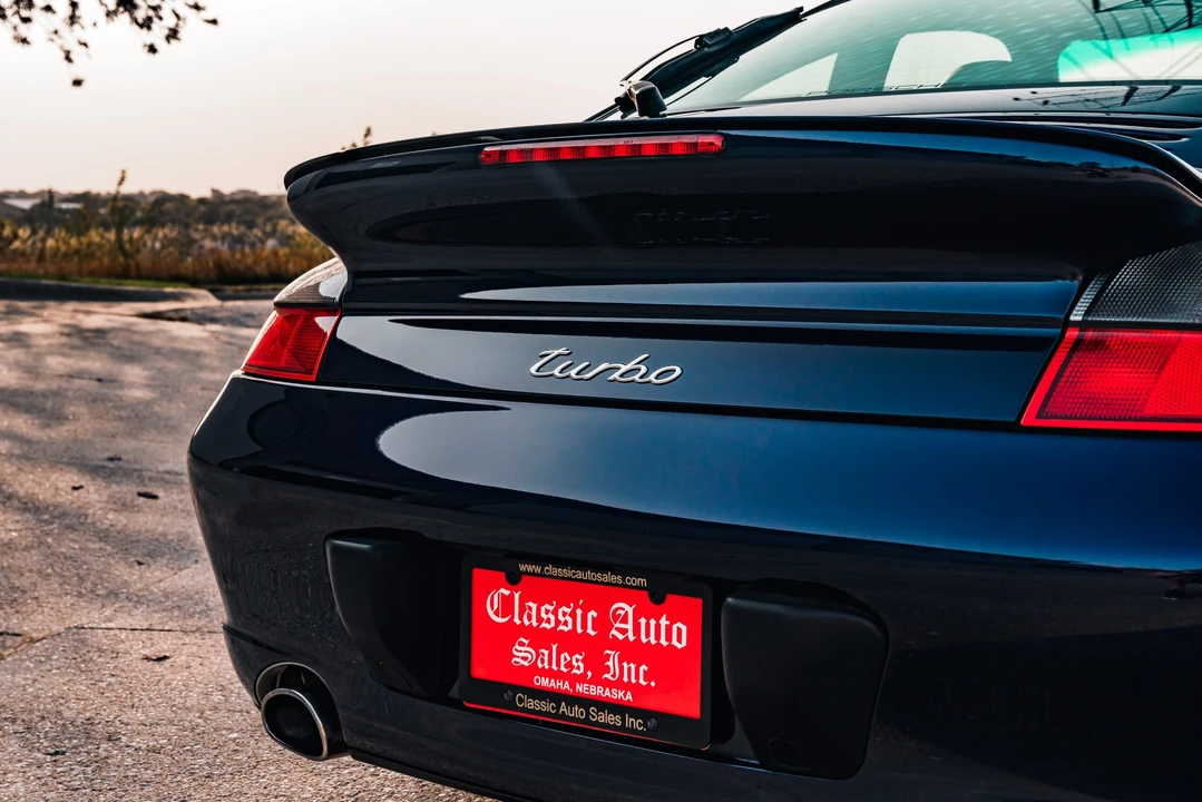 2001 Porsche 996 Turbo - Image 26 of 31