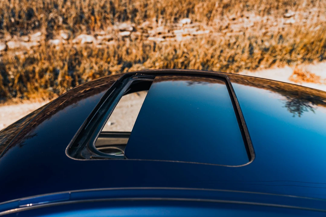 2001 Porsche 996 Turbo - Image 23 of 31