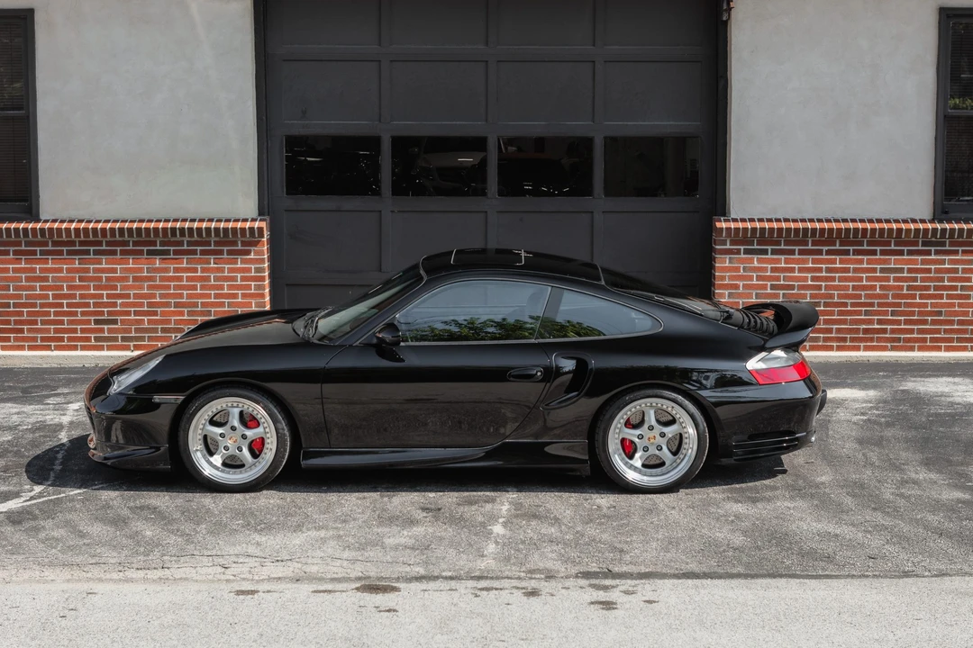 2001 Porsche 996 Turbo - Image 30 of 31