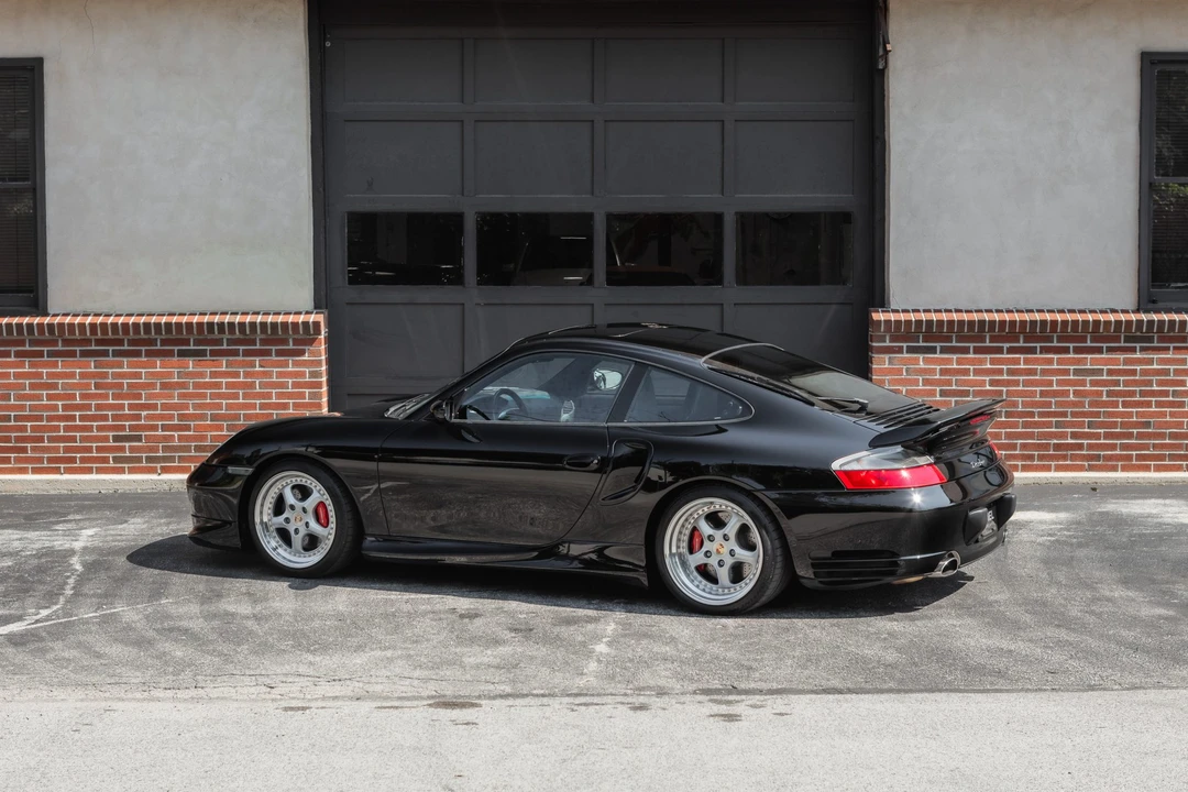 2001 Porsche 996 Turbo - Image 27 of 31