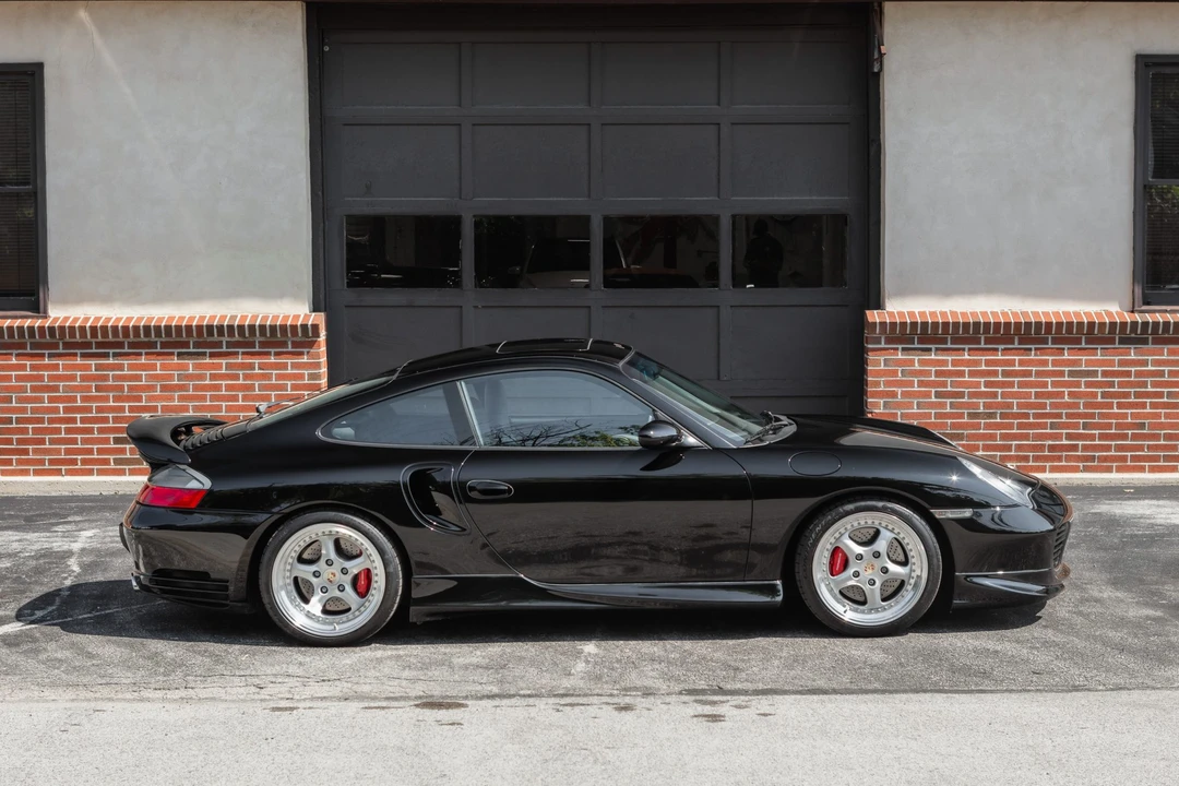 2001 Porsche 996 Turbo - Image 13 of 31