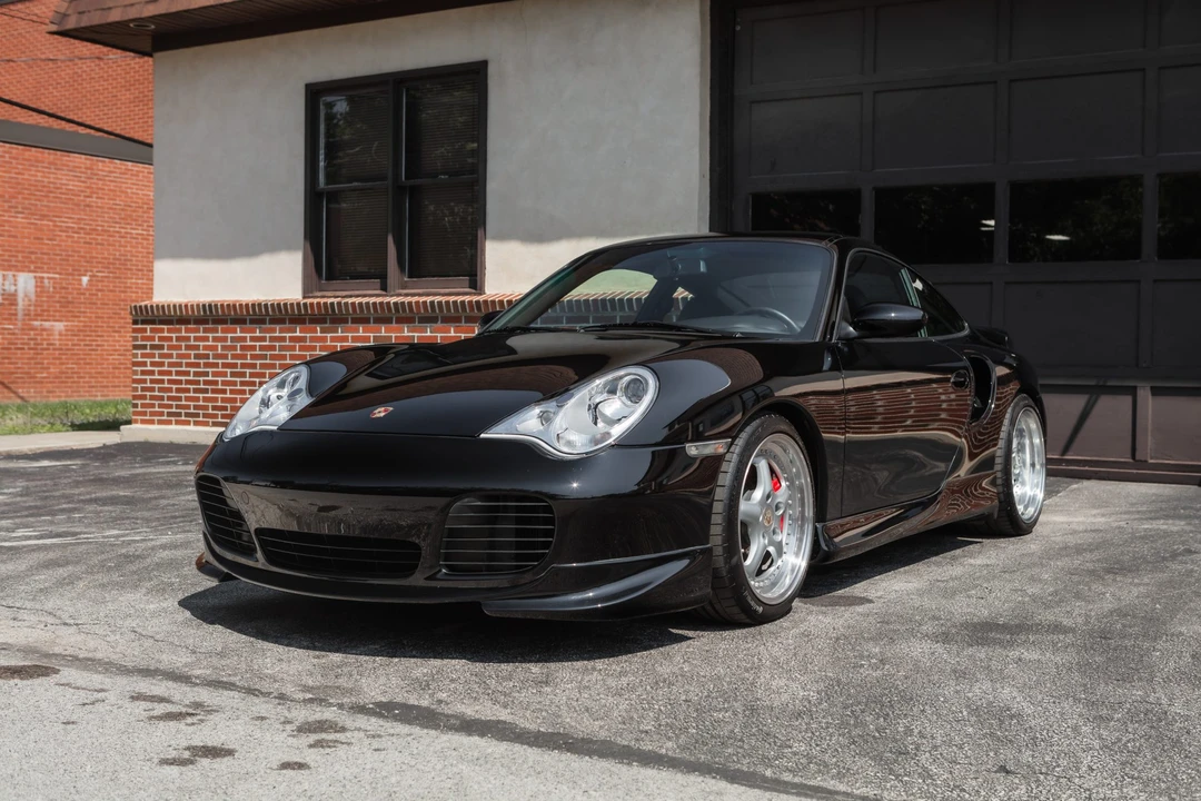 2001 Porsche 996 Turbo - Image 2 of 31