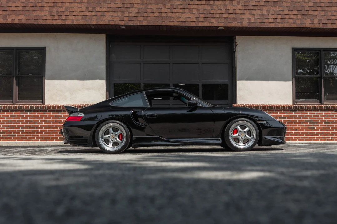 2001 Porsche 996 Turbo - Image 14 of 31