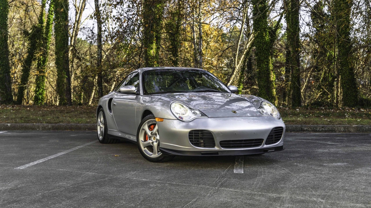 2001 Porsche 996 Turbo - Image 2 of 31