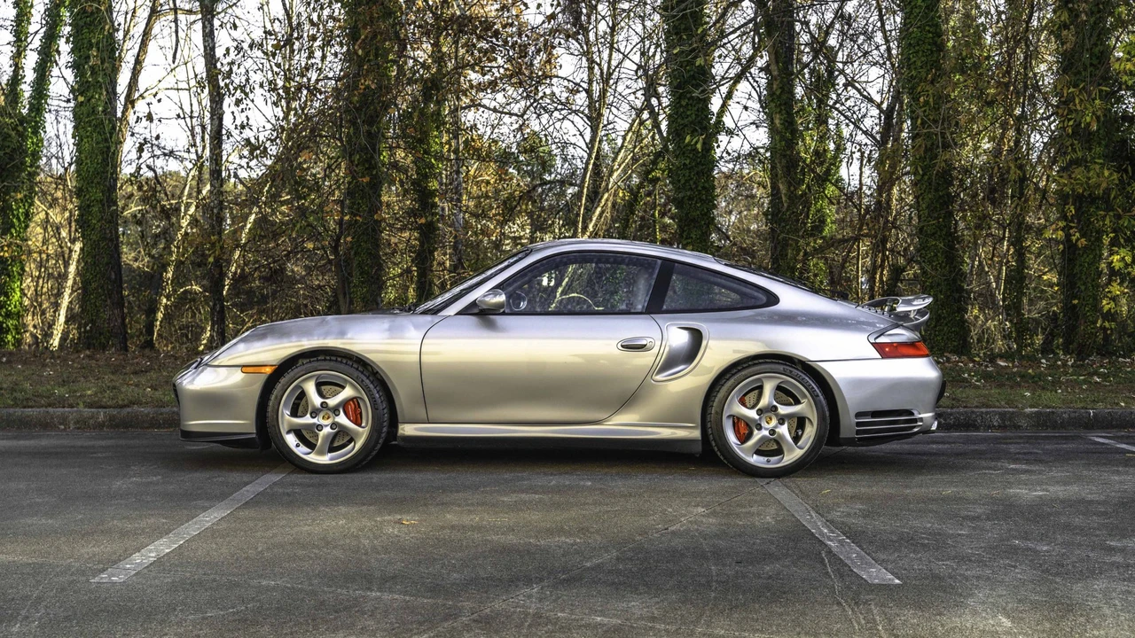 2001 Porsche 996 Turbo - Image 6 of 31