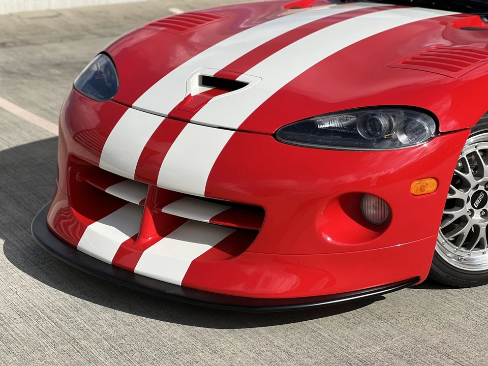 2002 Dodge Viper GTS 2nd Gen - Image 14 of 31