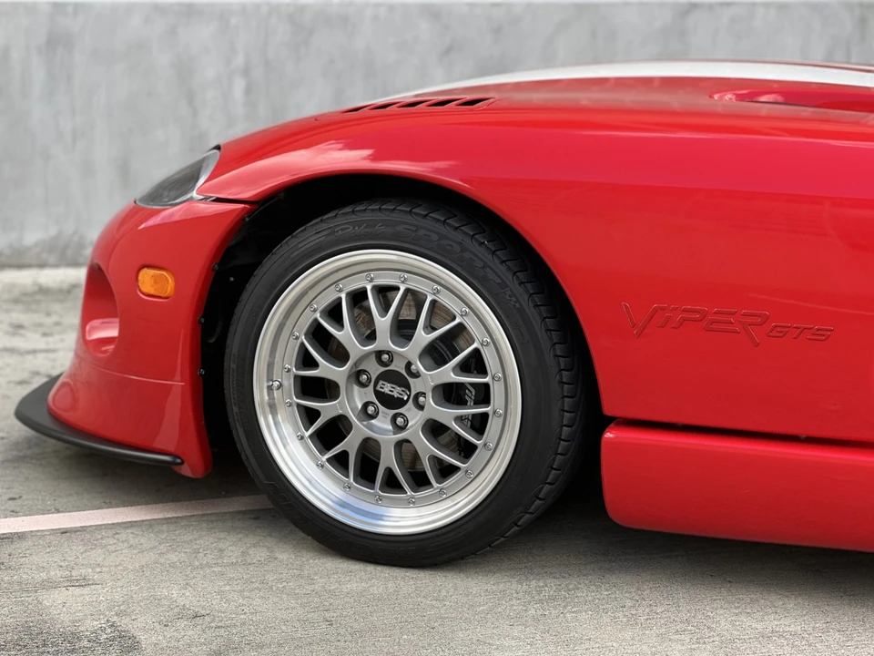 2002 Dodge Viper GTS 2nd Gen - Image 26 of 31